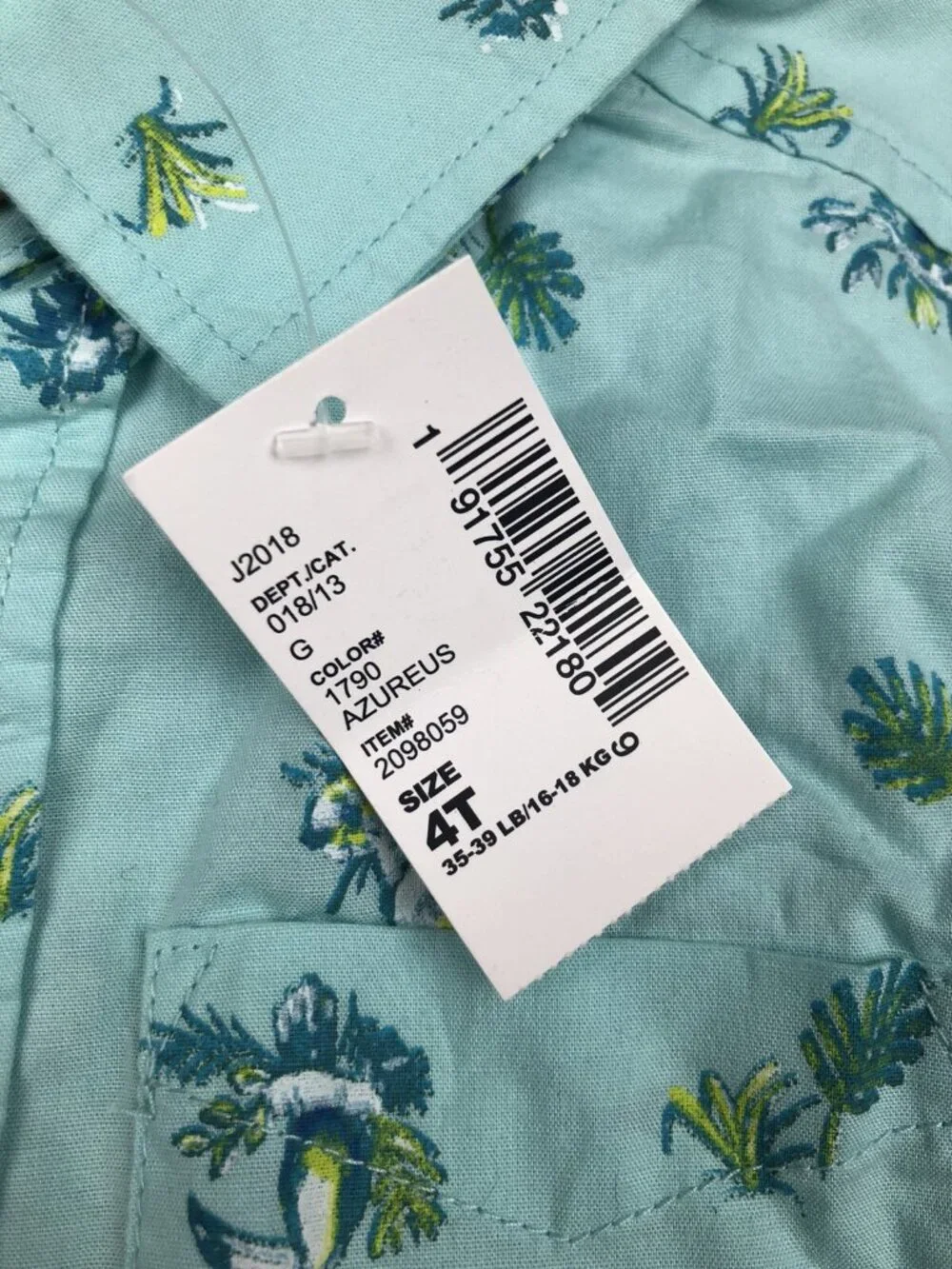 The Children’s Place Boys Size 4T (fits 4/5) Blue Aqua Button Up Shirt Parrots